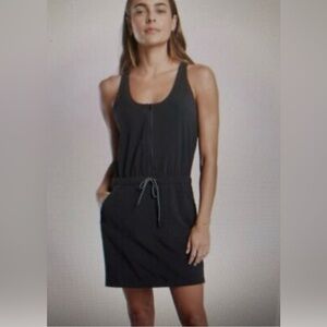 Athleta Women’s Black Expedition Skort Dress / Size 12 / Excellent Condition